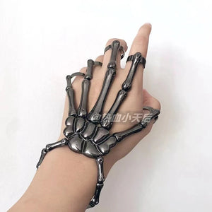 Open image in slideshow, Metal Skeleton Glove
