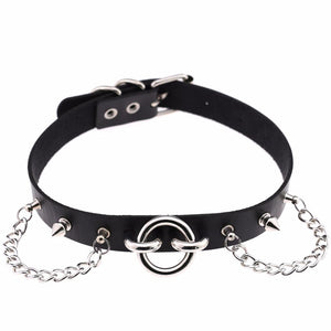 Open image in slideshow, Vegan Leather 2 Chains 2 Spikes O-Ring Collar

